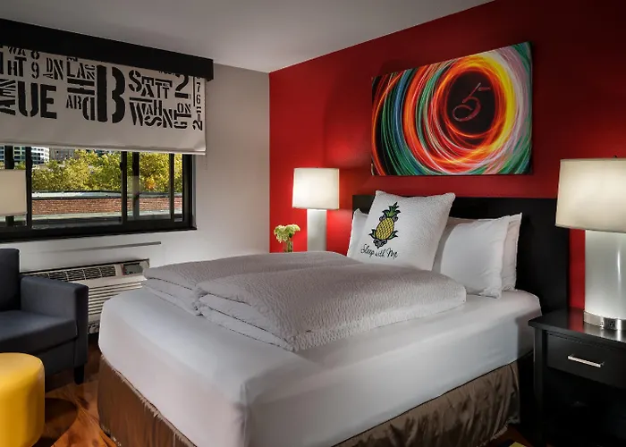 Staypineapple, Hotel Five, Downtown Seattle